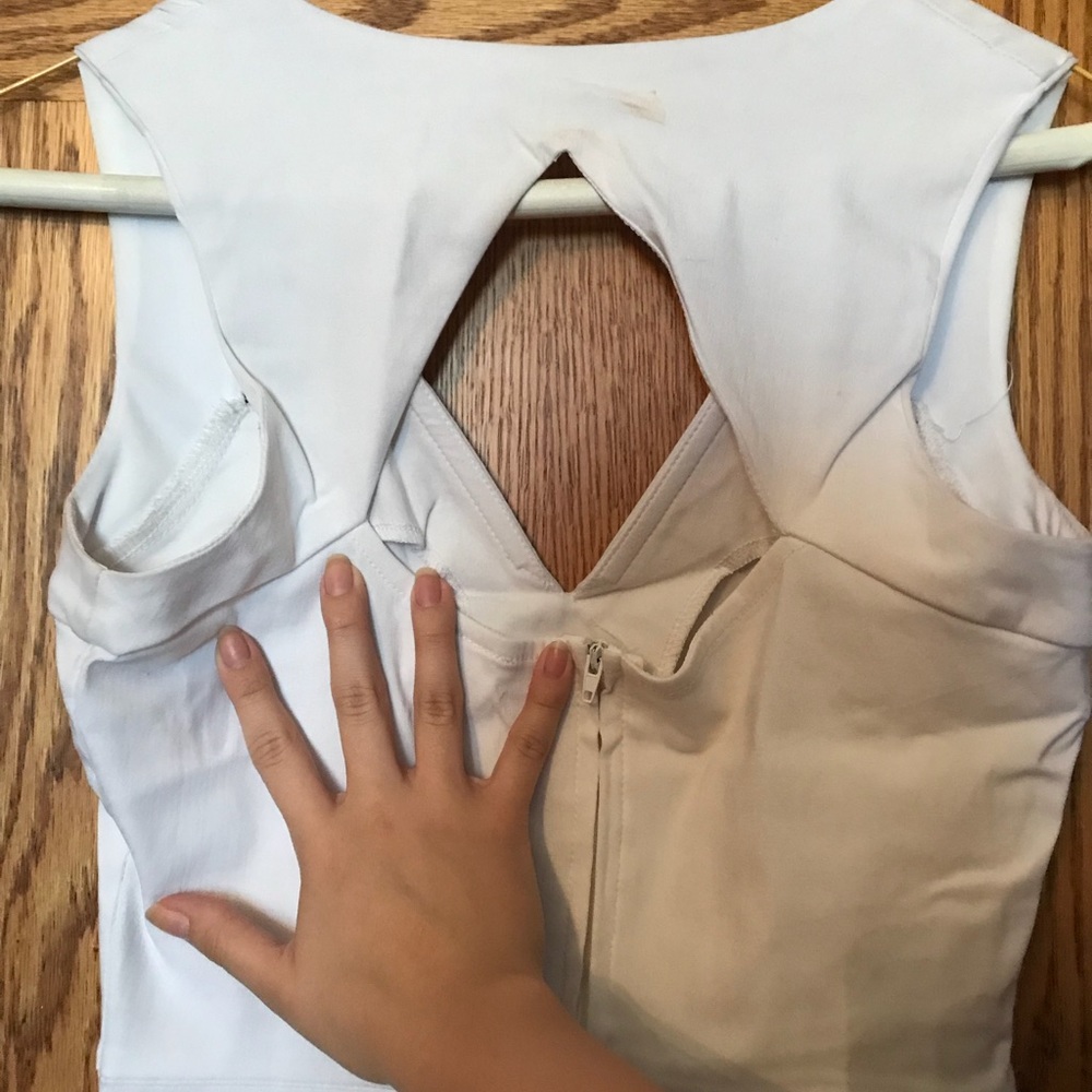 Dress - Picture 3 of 3